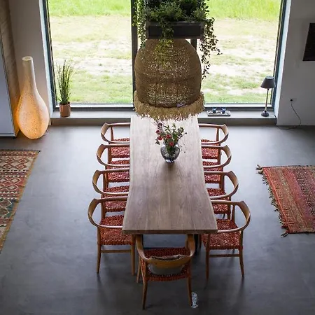 Noret - Mansion With 5 Bedrooms Holiday home Humble